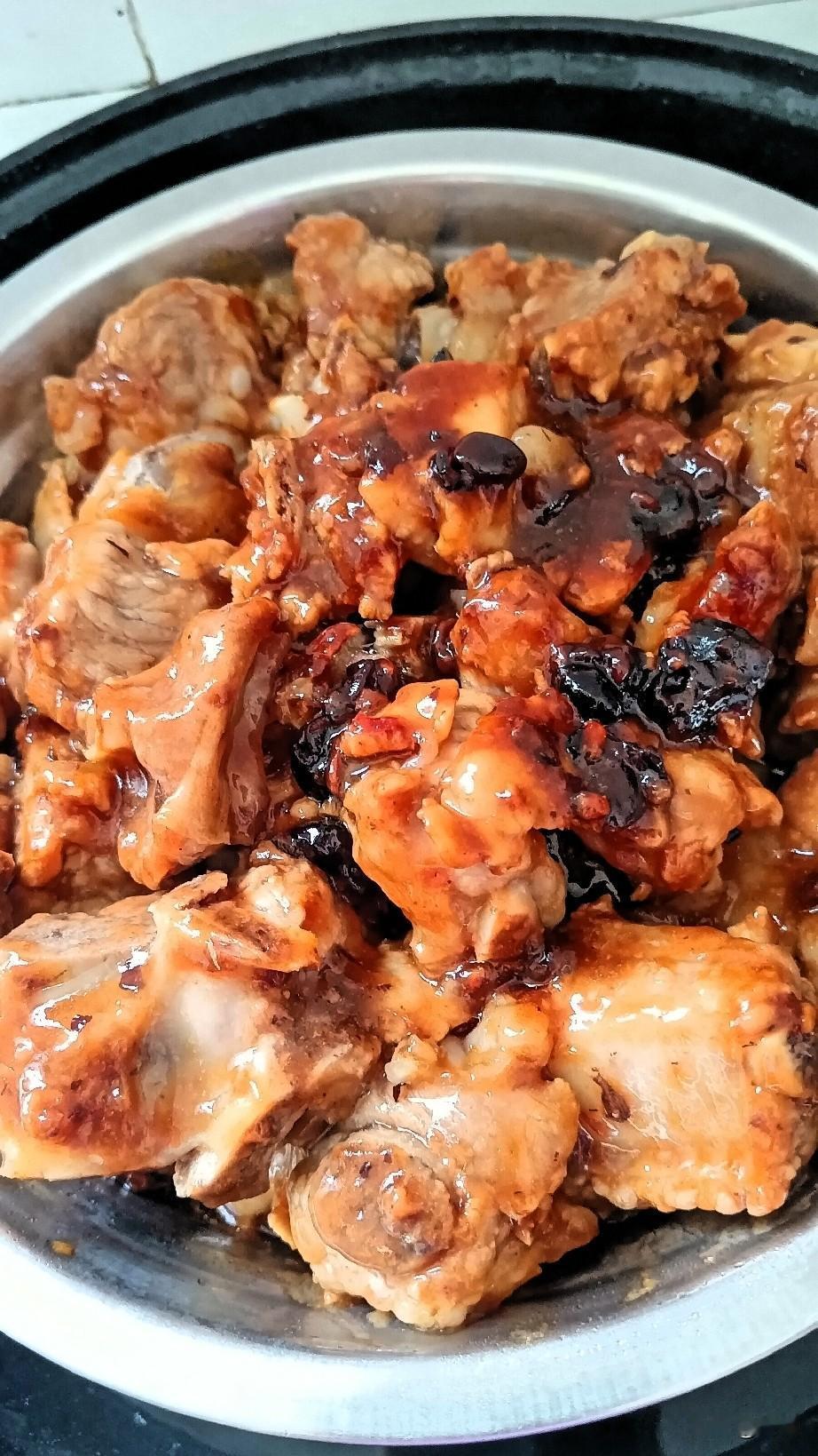 早起采买，中午吃上了美味的豉汁排骨🍖

今天餐桌库存告急，六点多就爬起来，跟队