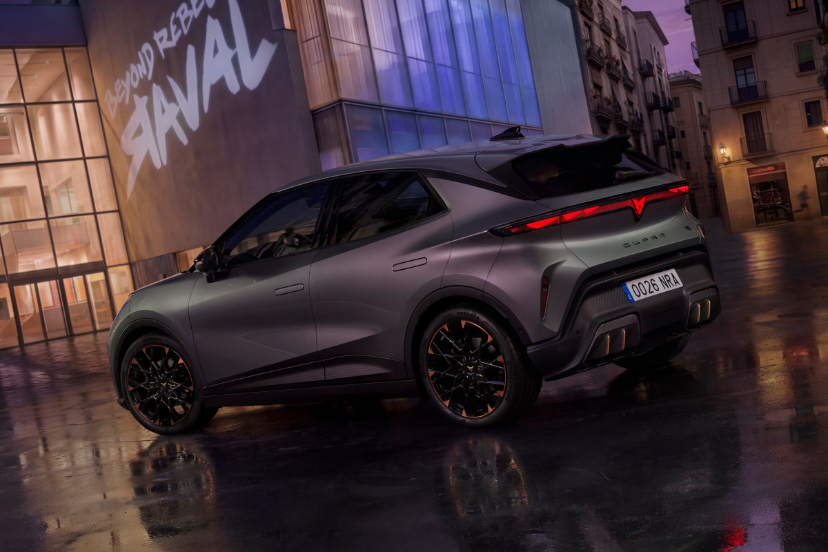 【领克牢粉想象中的BX1E】Cupra Raval量产版，MEB+的纯电车，40