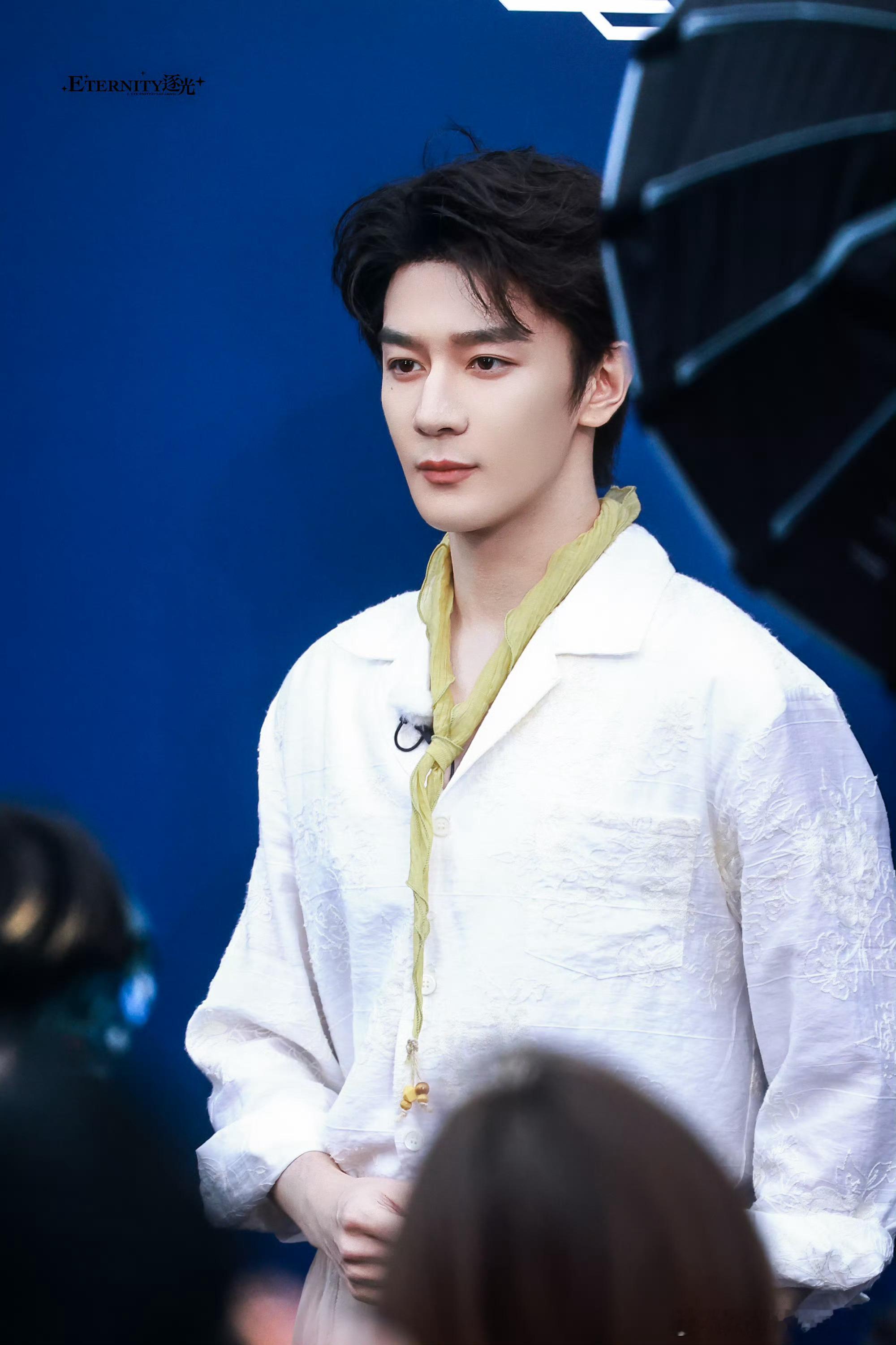 丞磊 陈丽君 夏之光 今日同场线下活动状态，来康康你Pick谁？ 