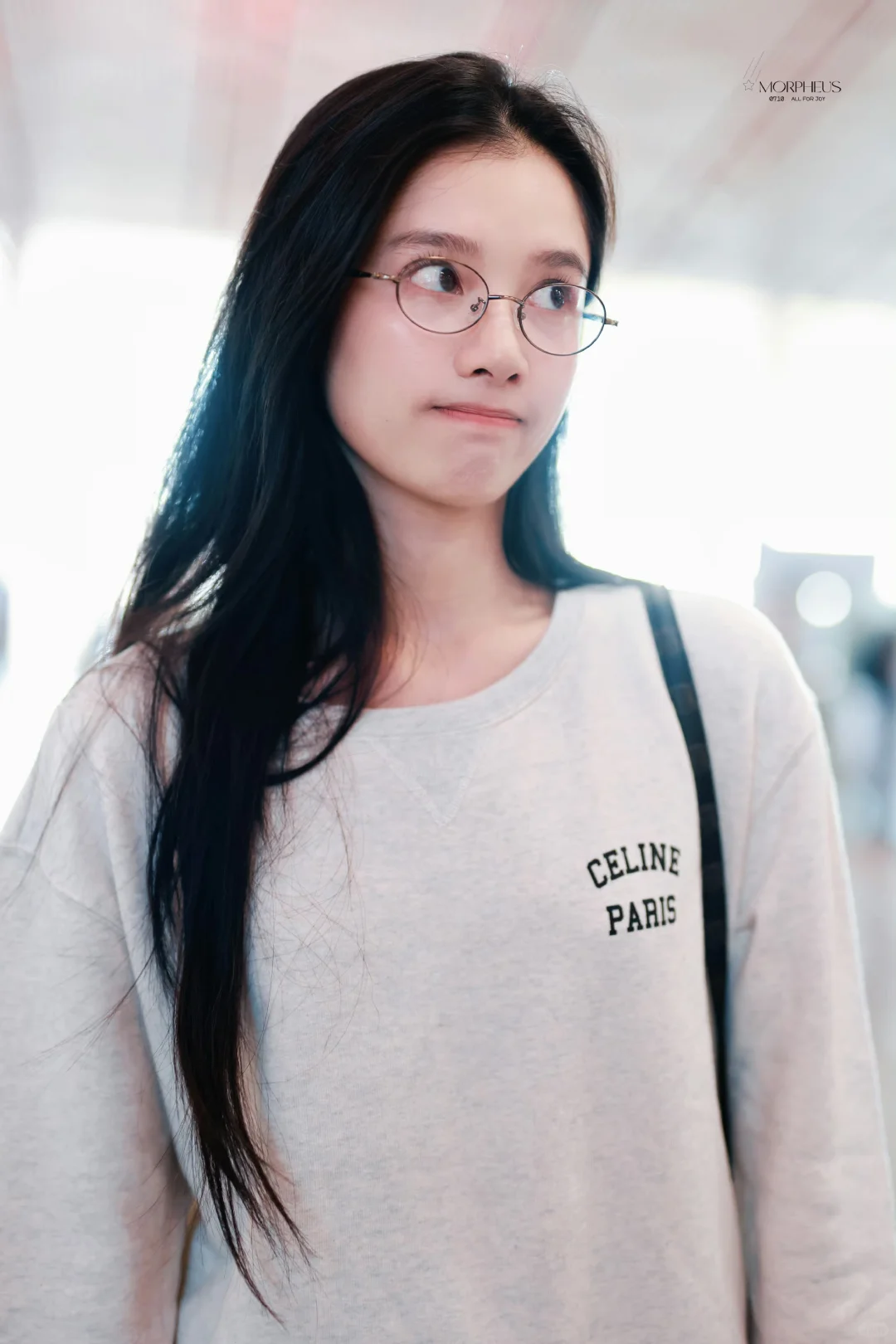 久违的机场小张 小🐷包