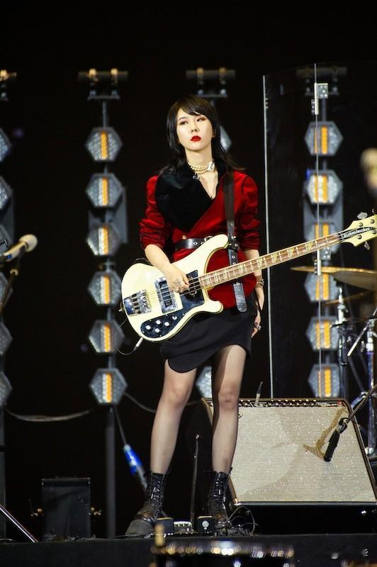 还是“姐姐”好


年轻不知少妇好，错把妹妹当成宝。至今才醒悟，还是少妇好，特别