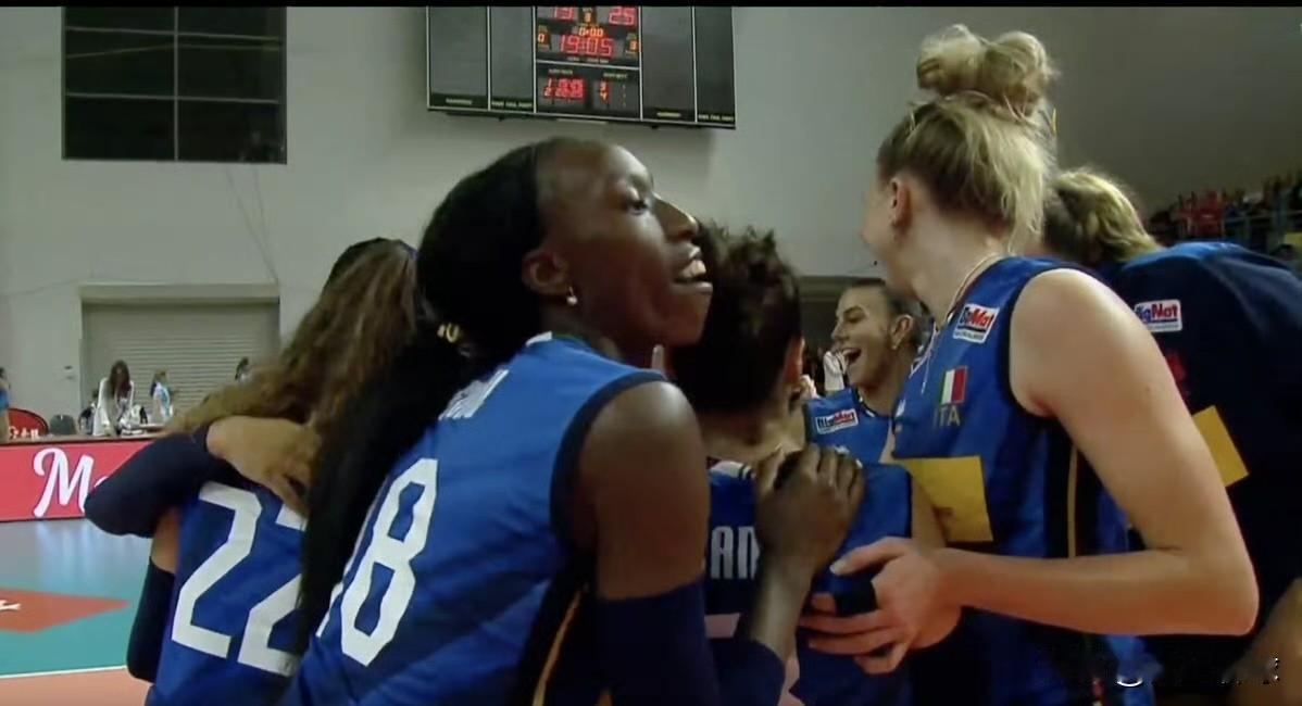 2026 奥尔谢夫斯卡纪念赛：意大利女排3-0（25-15、25-22、25-1