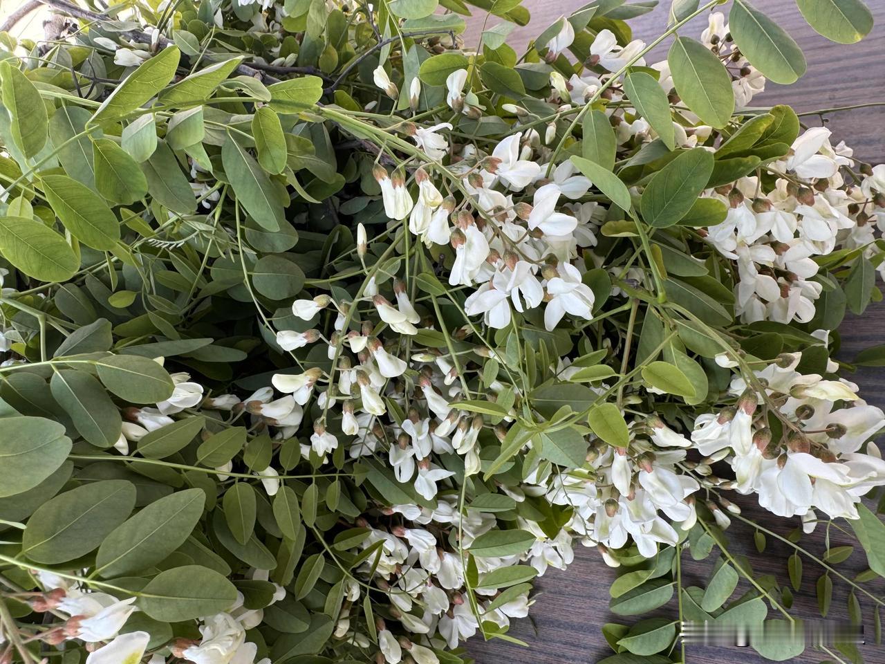 下联：家宅财源盛。