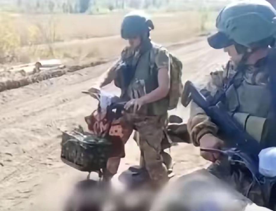 说起来还挺搞笑的！打了四年的俄乌战争，最终发现，真正管用的三件武器，居然都是中国