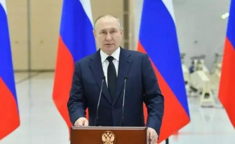 普京、泽连斯基都同意“接待”，第三世界国家登上国际舞台！

来源:海峡快讯

随