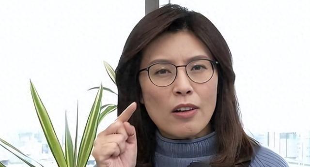 郑丽文公开喊话大陆：请大陆的一些朋友不要对台湾喊打喊杀。她强调说，要知道台湾被清