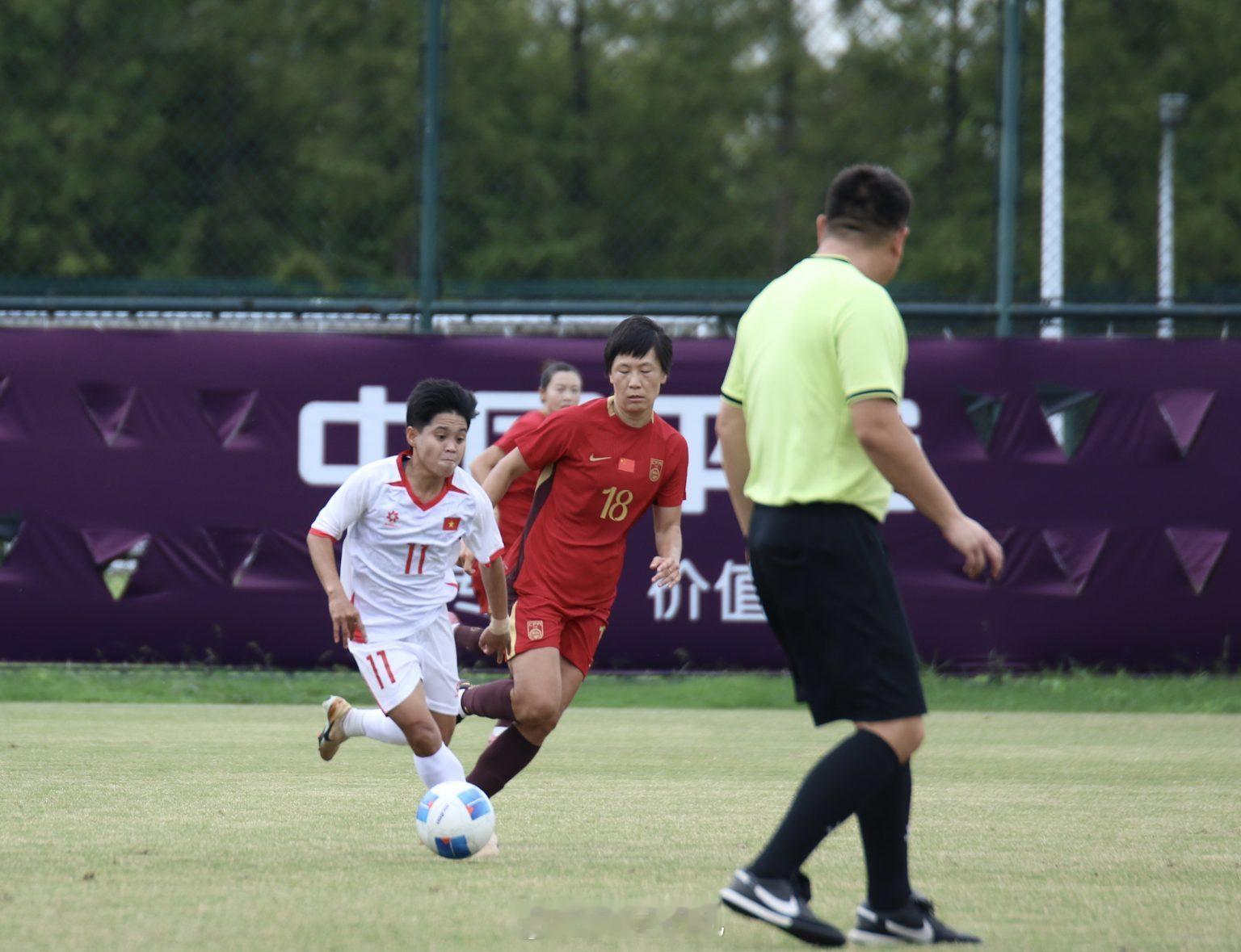 女子足球国际热身赛中国女足 3-0 越南女足来源：越南足协官网 详情以官方为准 