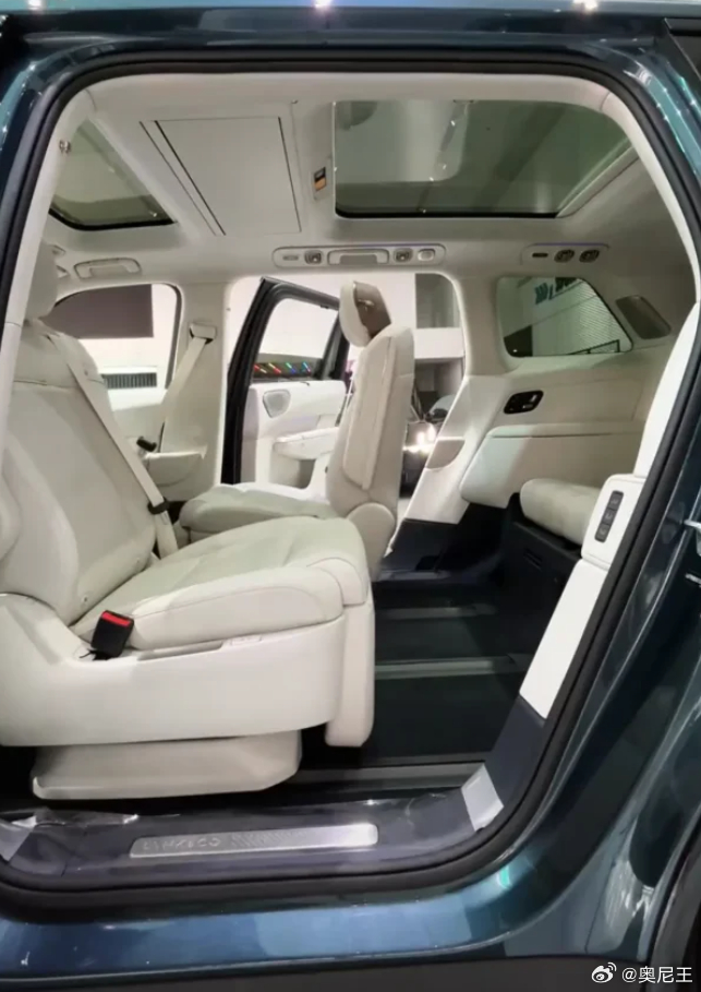 领克900 像卫士一样！ 