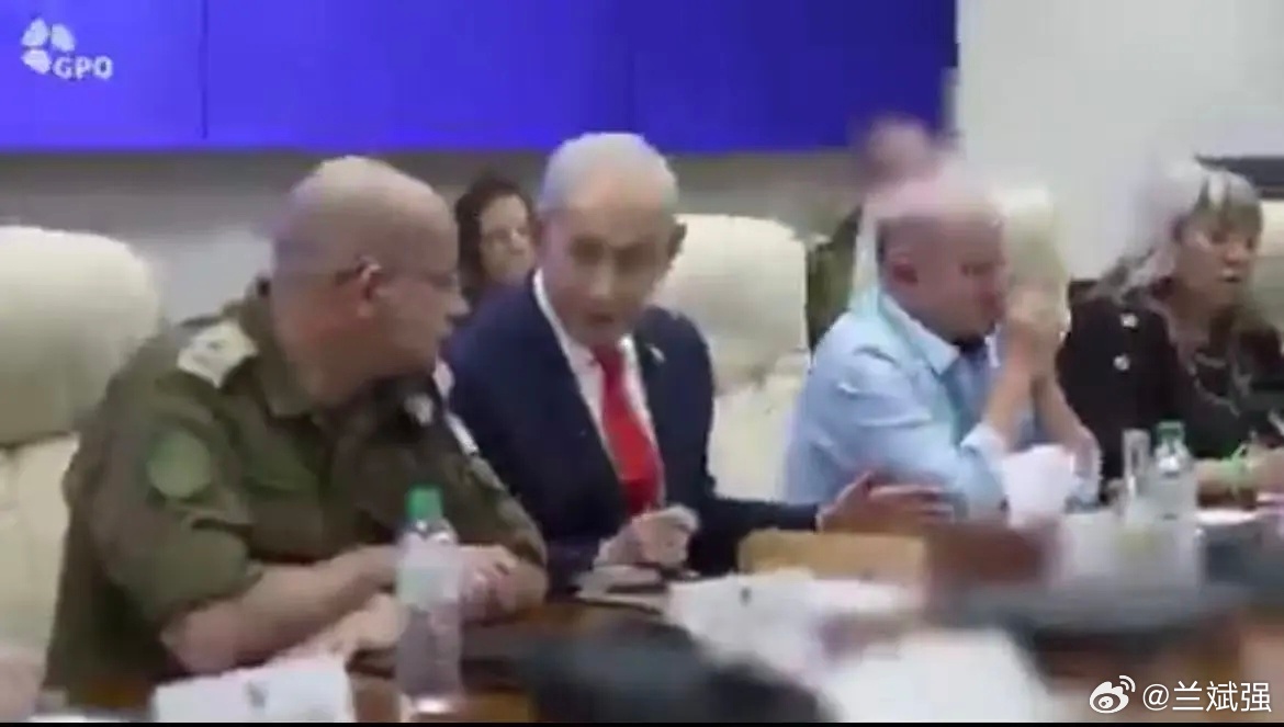 伊朗导弹突破以色列防御系统伊朗高官说要刺穿敌人的心【川普的愤怒与内塔的恐惧证明了