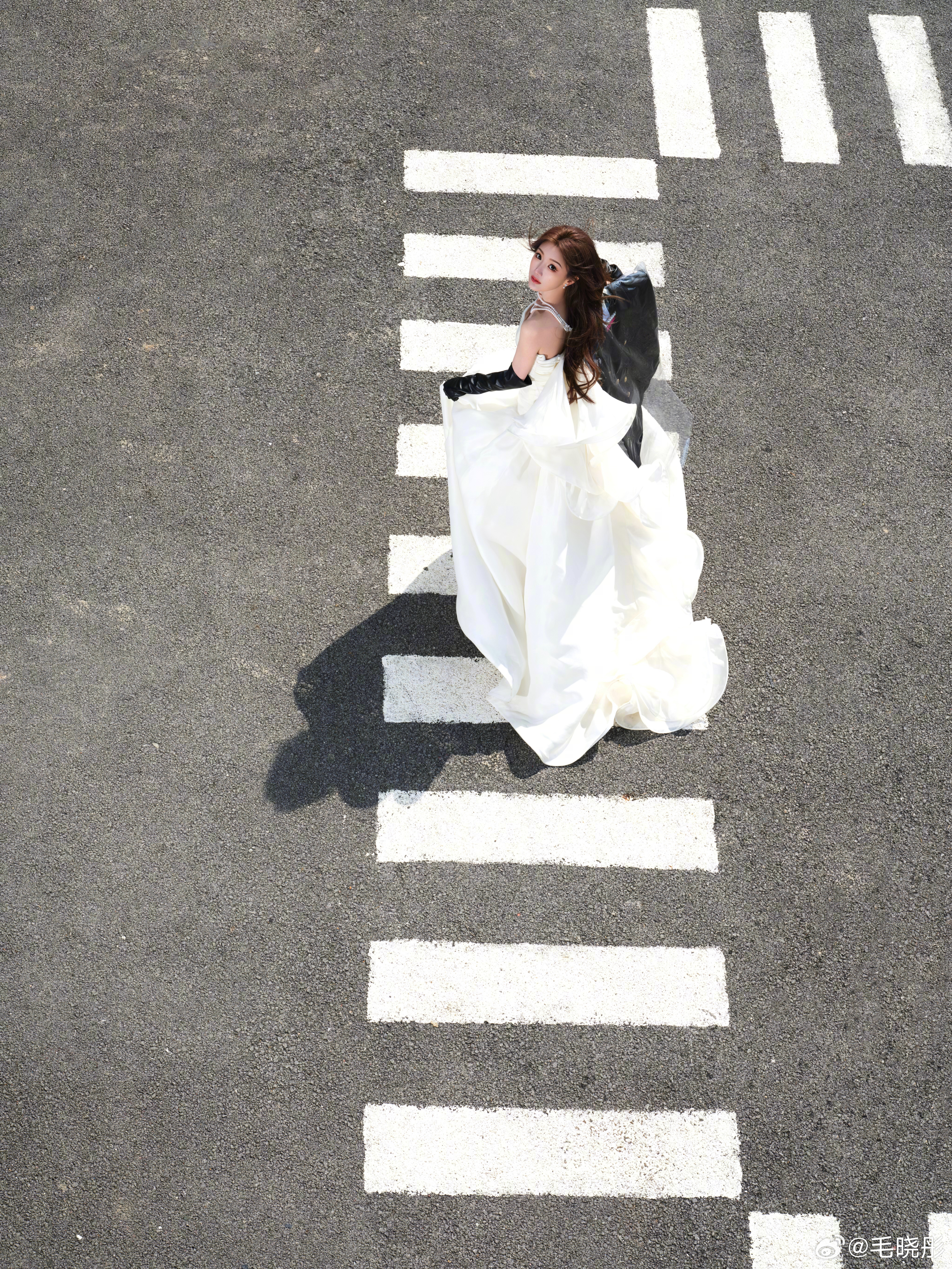 哎哟晓彤太美了