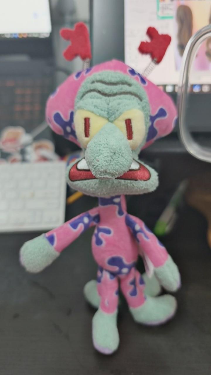 章鱼哥颈椎曲度变直 