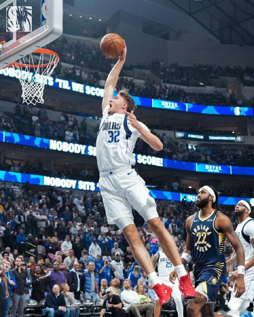 虽然可能性不大，我是支持弗拉格入选全明星的。他的身上有着美国年轻人美好的一面，阳