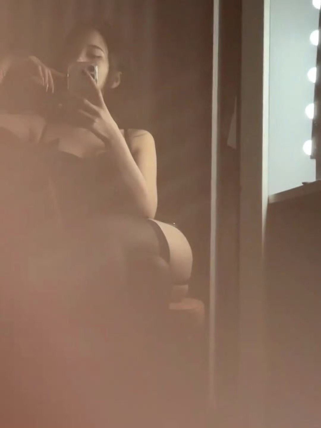 日子照旧，梦想暴富    