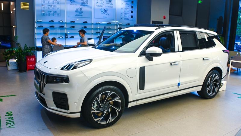 领克09产品力究竟如何? 领克09的产品力挺能打的。外观上，它家族化的设计语言很