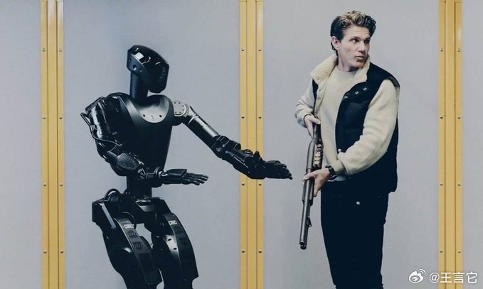 ‼️ 乌克兰在前线测试人形机器人“幻影”MK-1乌克兰已成为全球新军事技术的重要