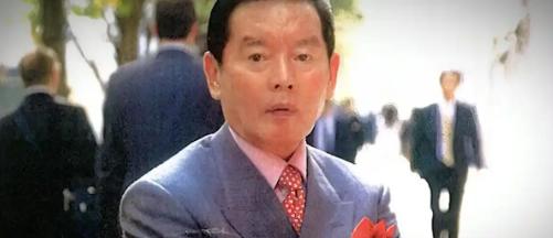 日本有个老男人，叫野崎幸助，一辈子砸了快2亿人民币，睡了4000个女人。有记者问