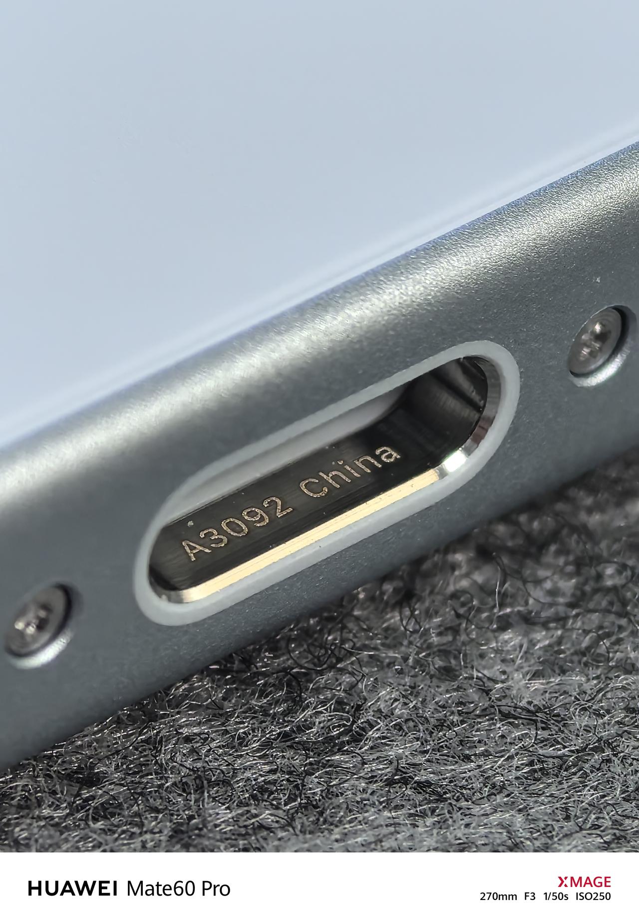 在米粉眼中：iPhone的做工真好啊~Type-C接口内部都有倒角抛光，安卓手机