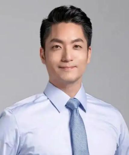 台北市长蒋万安发表声明

台北市长蒋万安最近说了段话，挺有意思。他说，台湾要增强