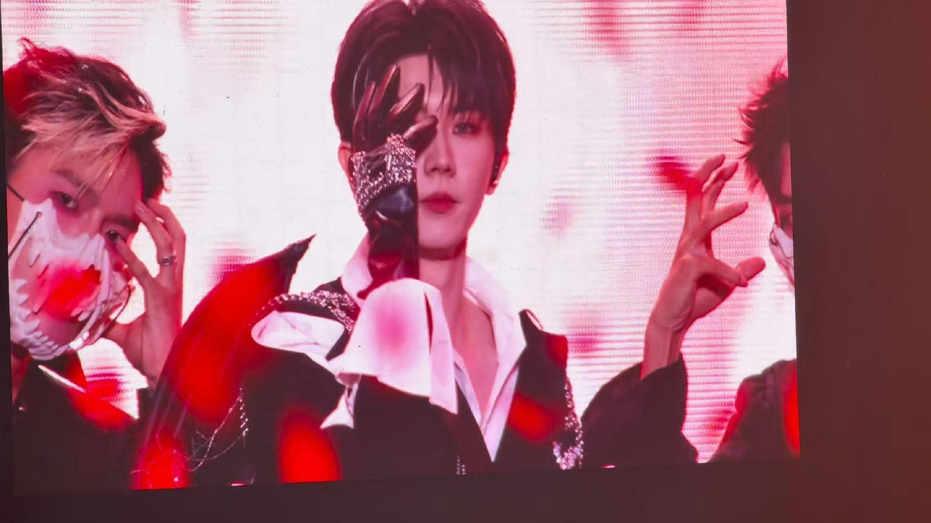 马嘉祺结尾大屏马嘉祺的ending 马嘉祺的ending，太帅了啊啊啊啊我尖叫 