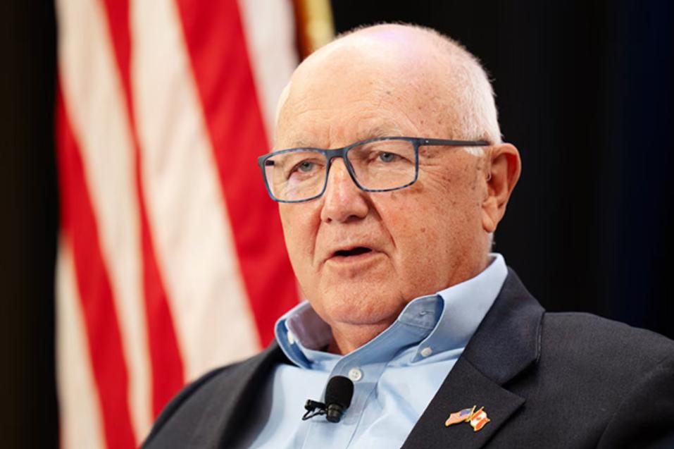 卡尼访华后不到两周，美威胁加拿大吃下88架F-35，不同意就等着美战机“入侵”