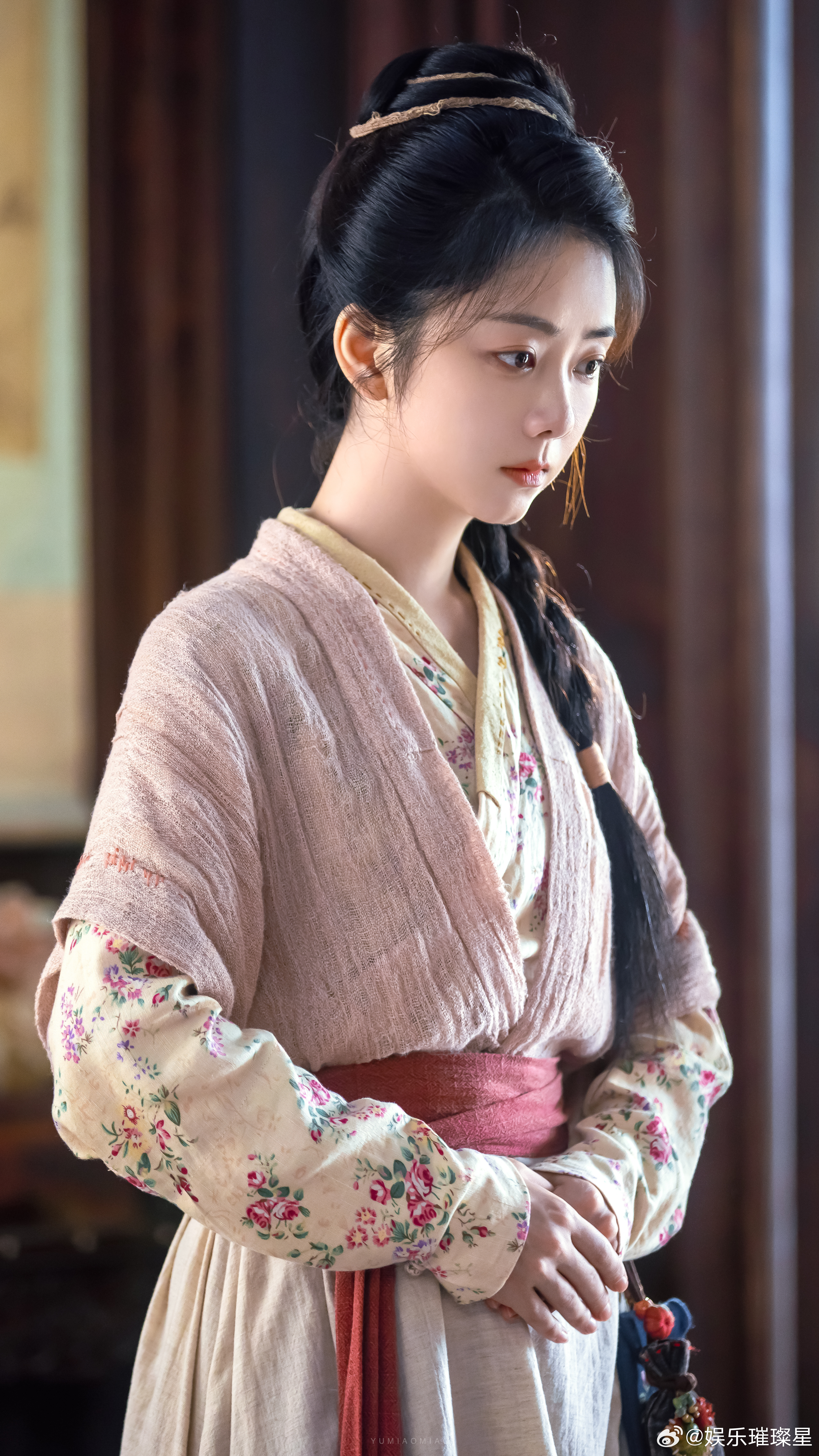 谭松韵上一秒嫡女下一秒婢女 没有一路开挂的爽文套路，沈嘉兰的逆袭满是荆棘，要在底