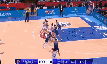 广东队外援这速度，就算郭艾伦和赵继伟这两名国内最顶级的控卫来围追堵截也不一定能够