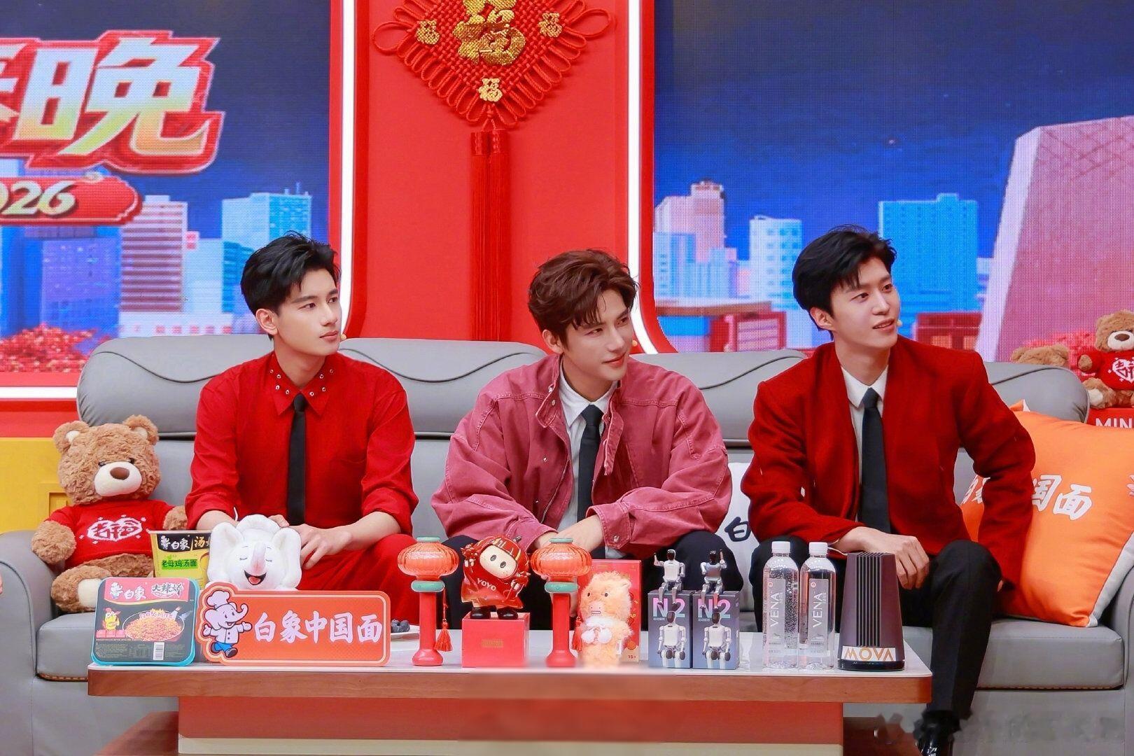 家产好权威（小胡好嫩啊）胡先煦‖王安宇‖范丞丞‖ 