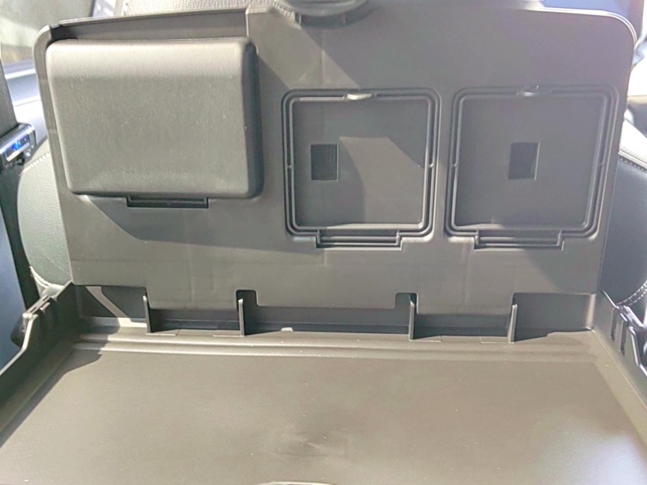 长途出门的时候，会随身携带好多的物品，尤其是带娃出行，好多吃的、喝的、用的，没地