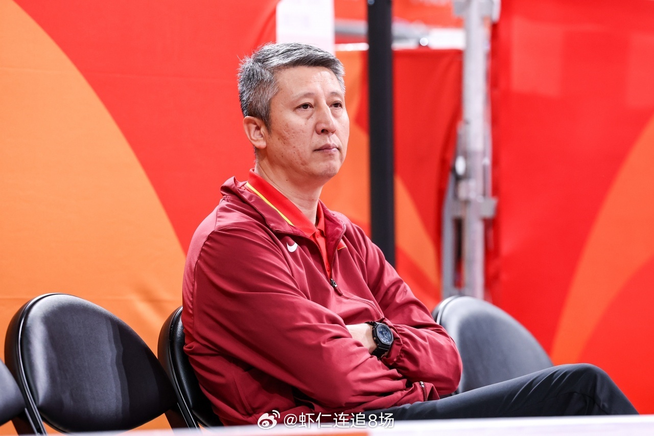 2026年名古屋亚运会，中国男篮连负日本与伊朗，最终仅获第四名，创下亚运历史第二