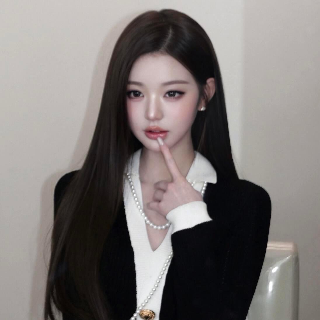 𝐒𝒉𝒂𝒓𝒆 | ‧₊˚ ᜊ 张元英头像 ᜊ ‧₊˚ 