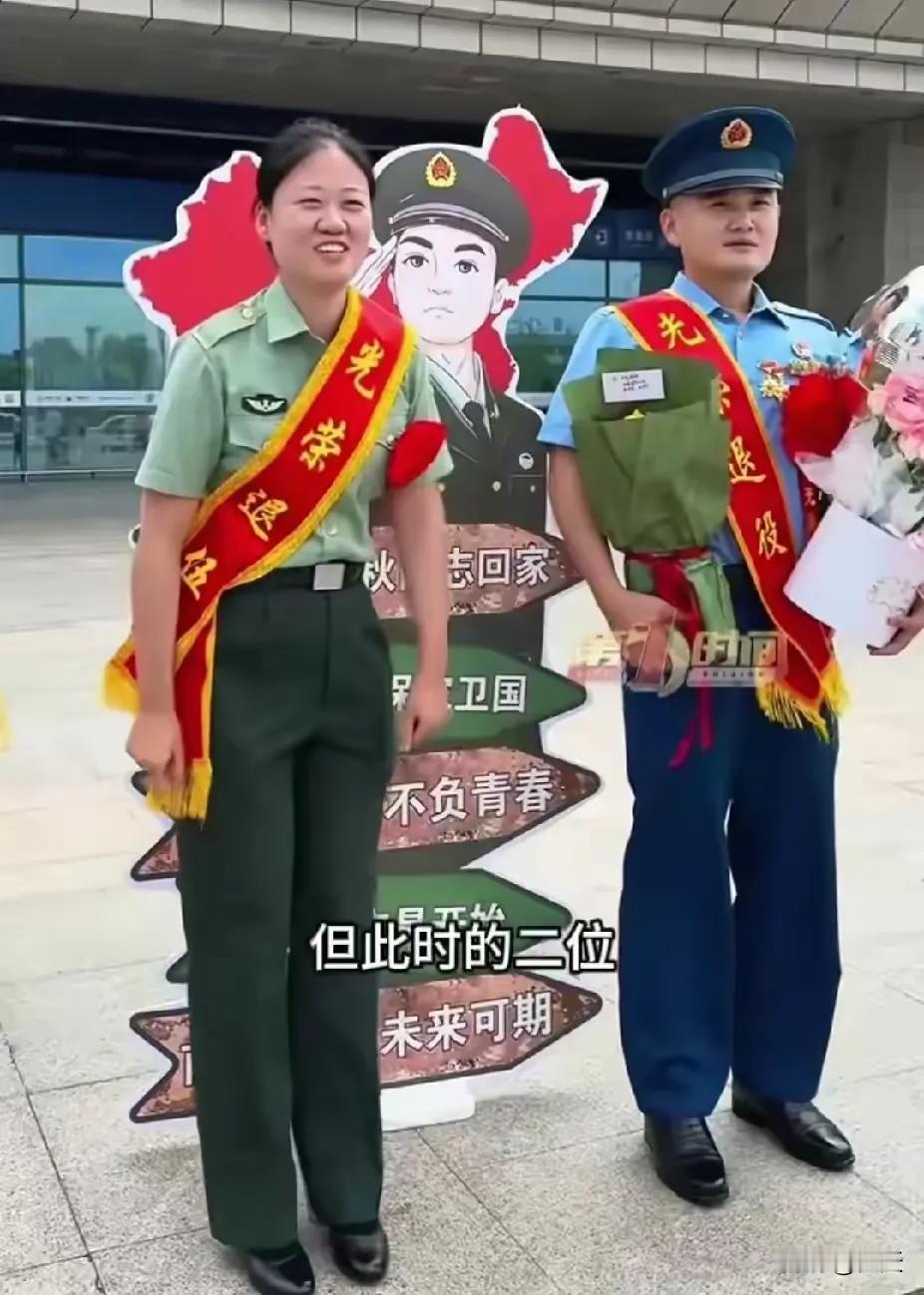 “太有缘了！”安徽宿州的两位妈妈分别在高铁站接服役12年退伍的儿子和女儿，没想到