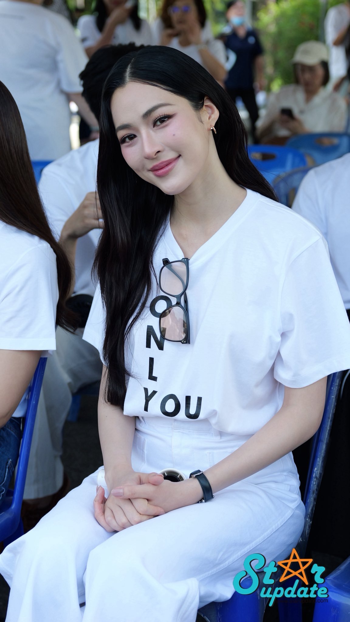 LingOrm开机仪式媒体图 你没看错两个人连媒体图都美成这样 ​​​