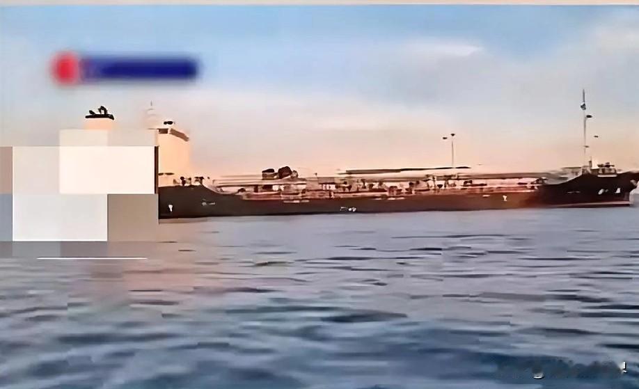 12月25日晚上的最新消息，速报，全都不容错过，第十一条：伊朗革命卫队扣押走私燃