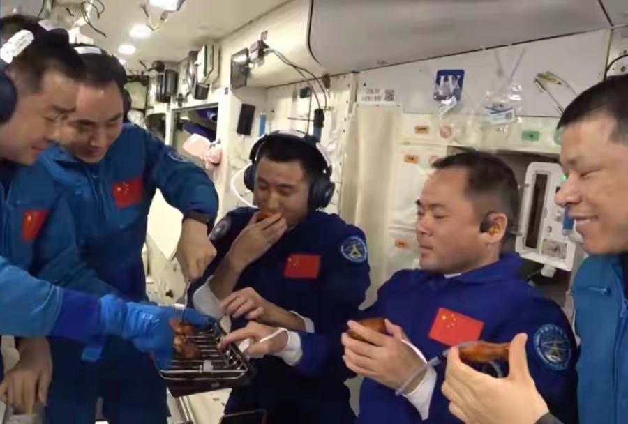 今日快讯！
东方大国又出奇迹了！

好家伙，中国航天又在太空整出新花样了！刚才刷