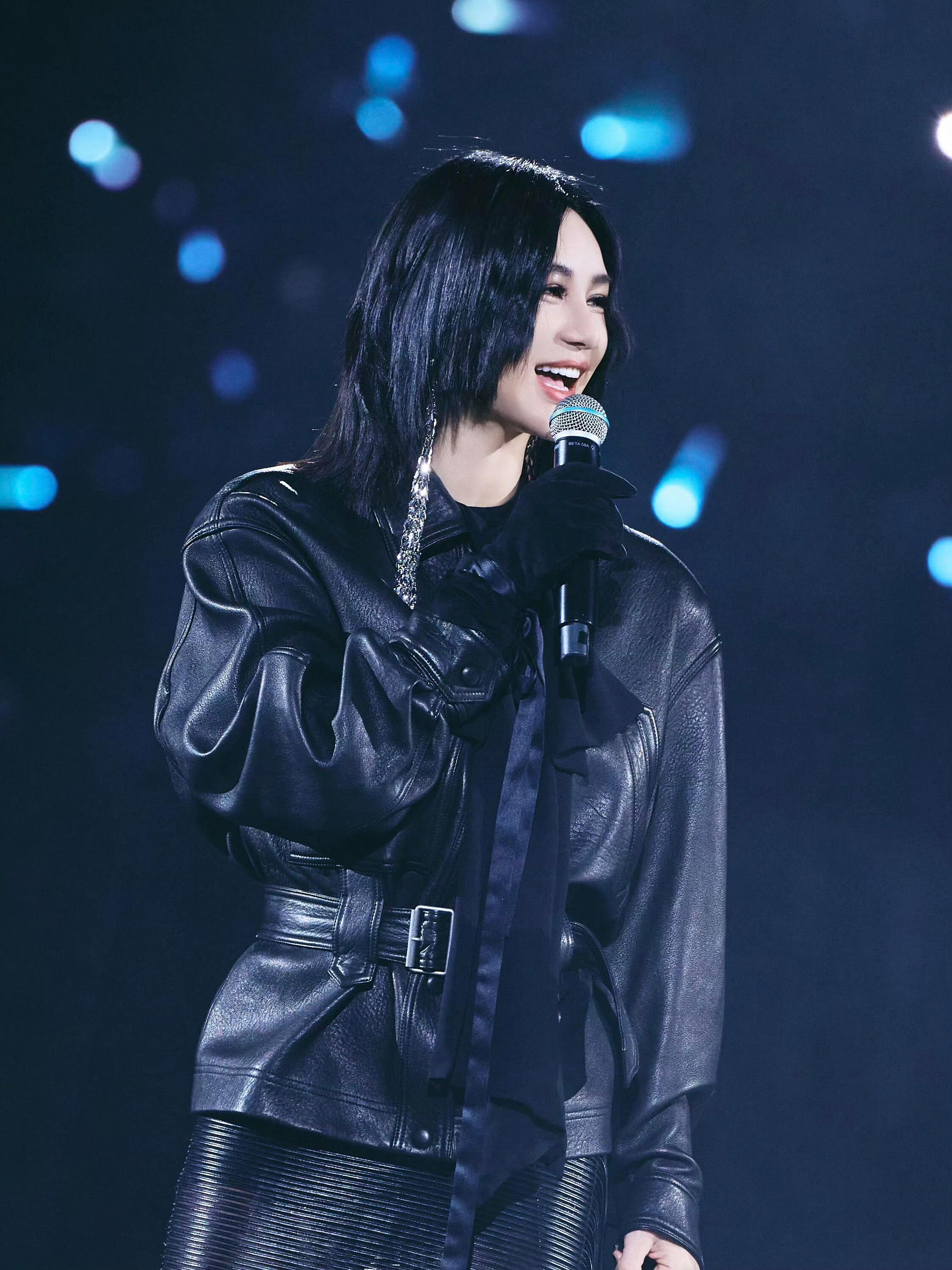 尚雯婕又双叒叕当上助唱嘉宾了 尚雯婕再度助唱燃爆舞台！这次搭档庄心妍演绎《循心》