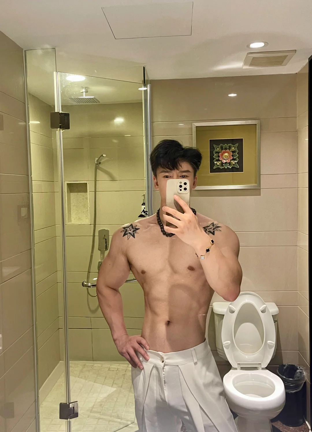 中秋快乐，记得健身欧，不能偷懒