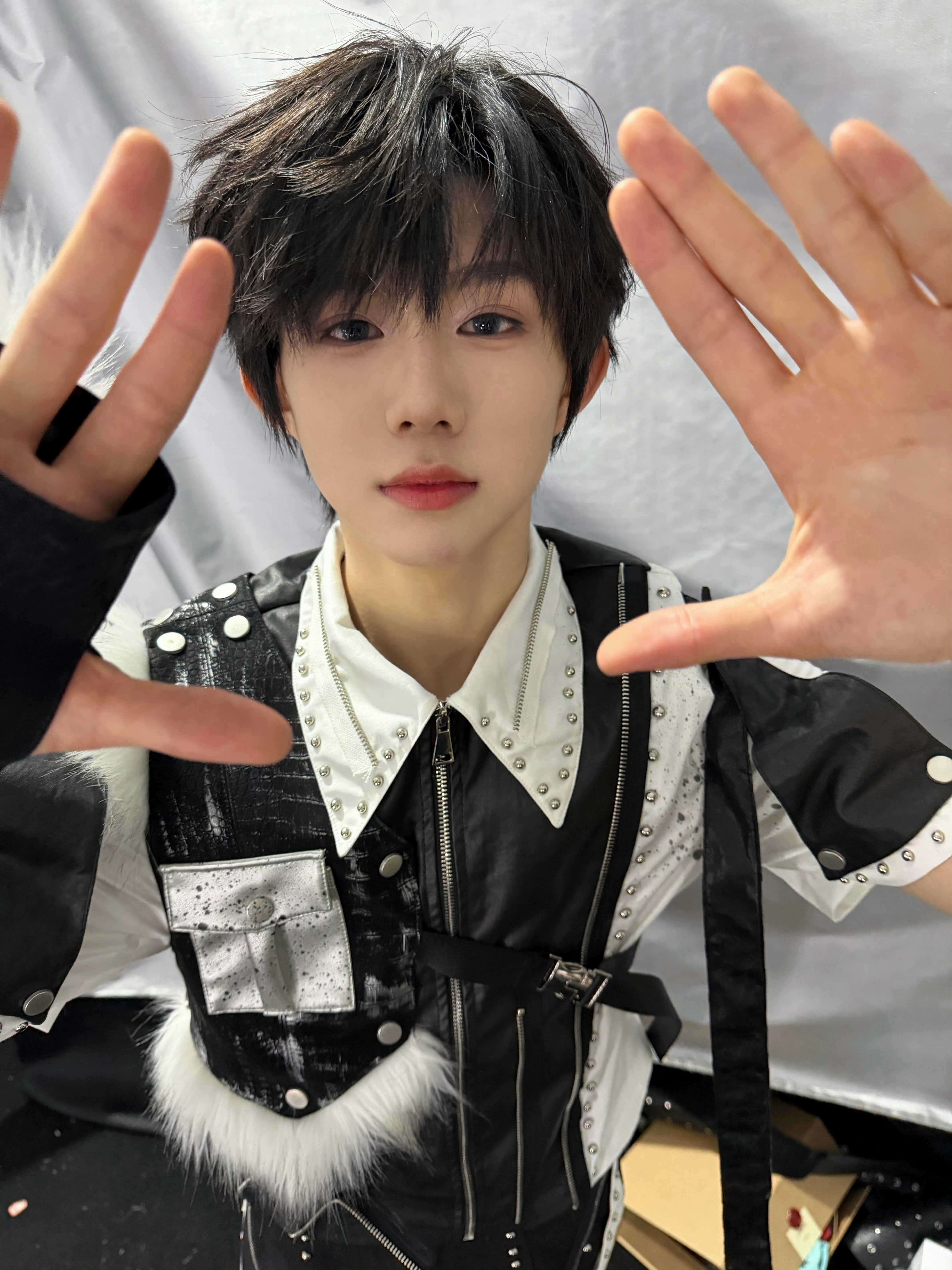 陈奕恒的这段新音总结真的好真诚！承认了自己的小失误，还不忘夸同伴、感谢舞台，看得