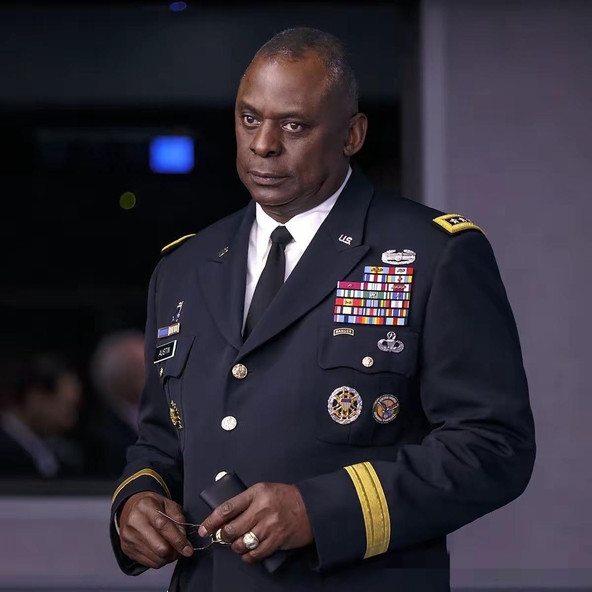 据传，前国防部长劳奥斯汀曾经写信给特朗普总统，请求他不要与伊朗开战。奥斯汀在担任