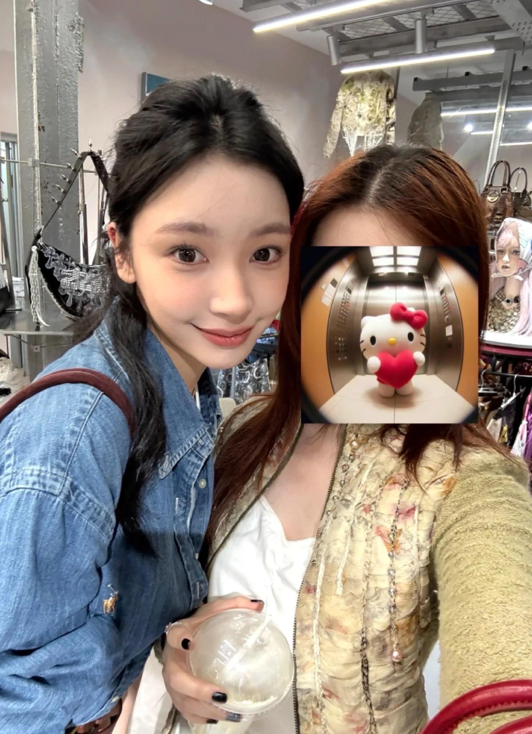 好喜欢这几张偶遇照里的易梦玲 一眼少女感 ​​​