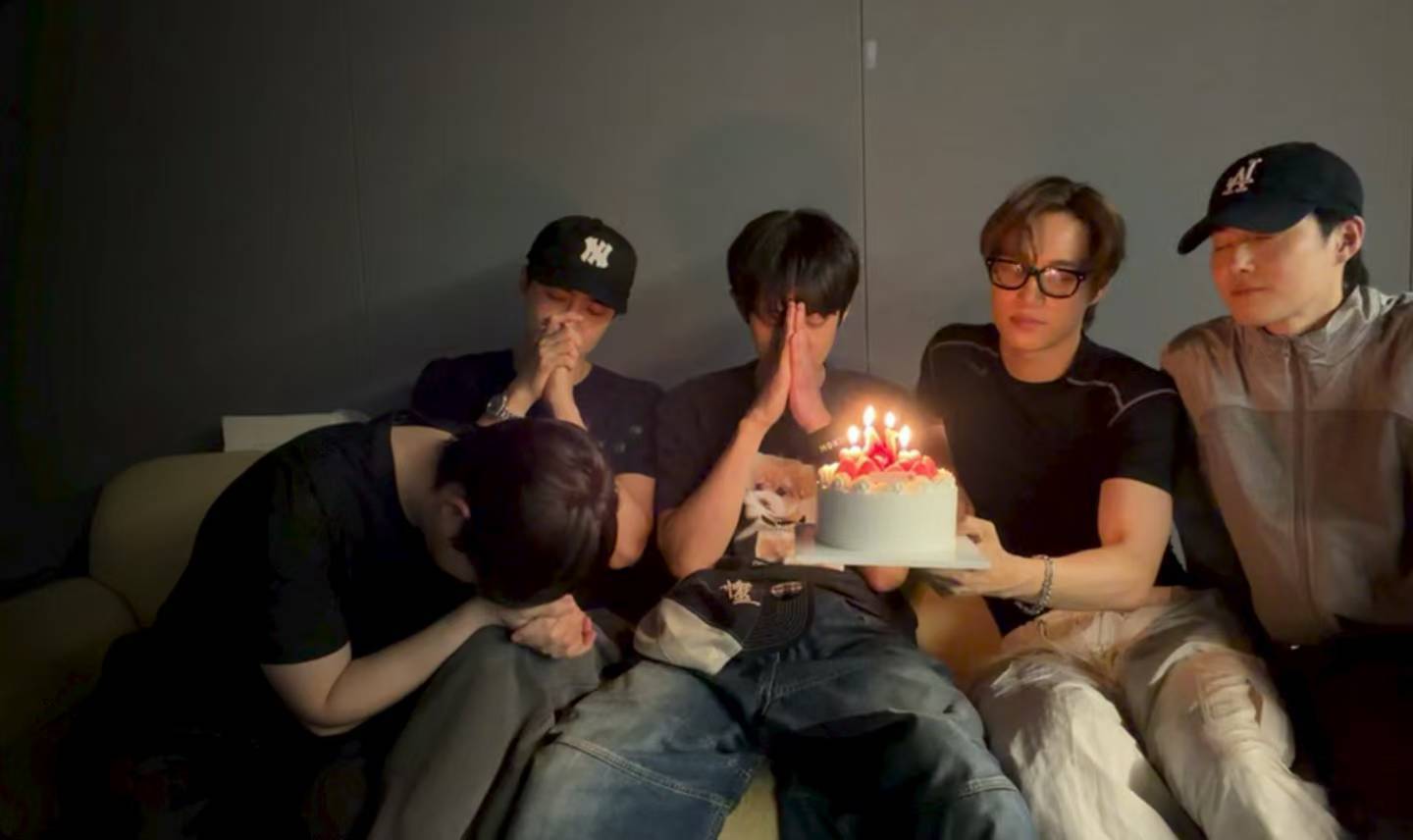 朴灿烈一直幸福吧 