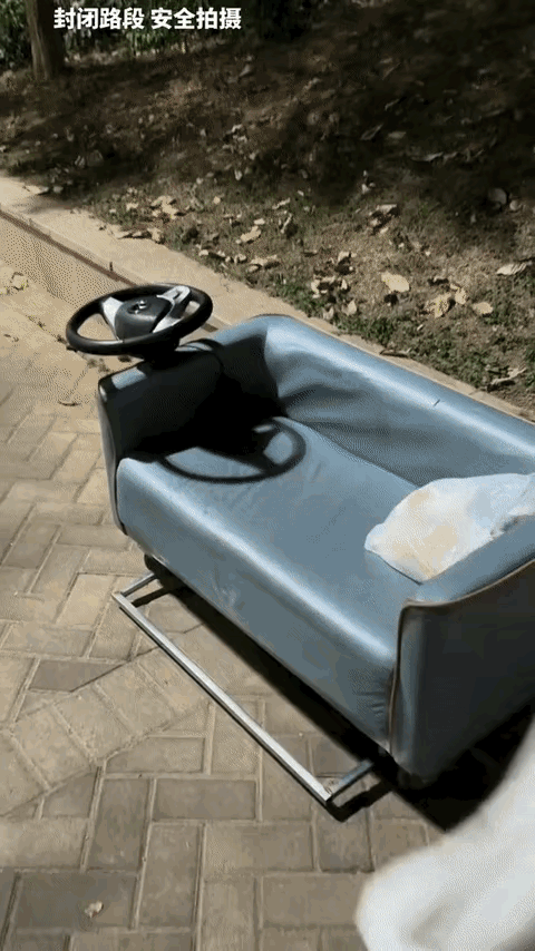 总算实现了，沙发可以跑起来的梦想。