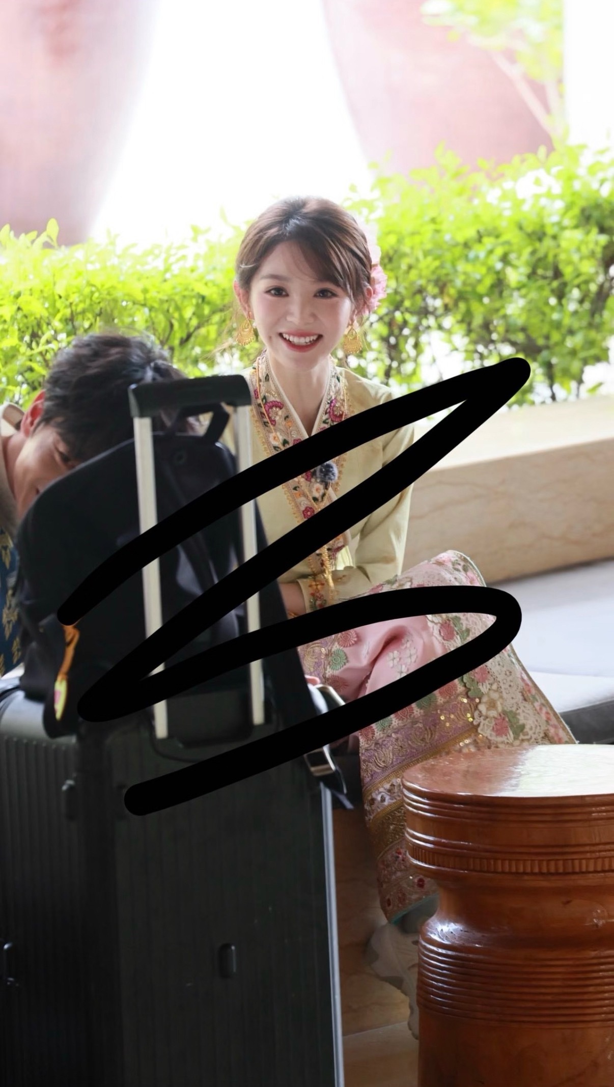 这是神呐 小傣妹 