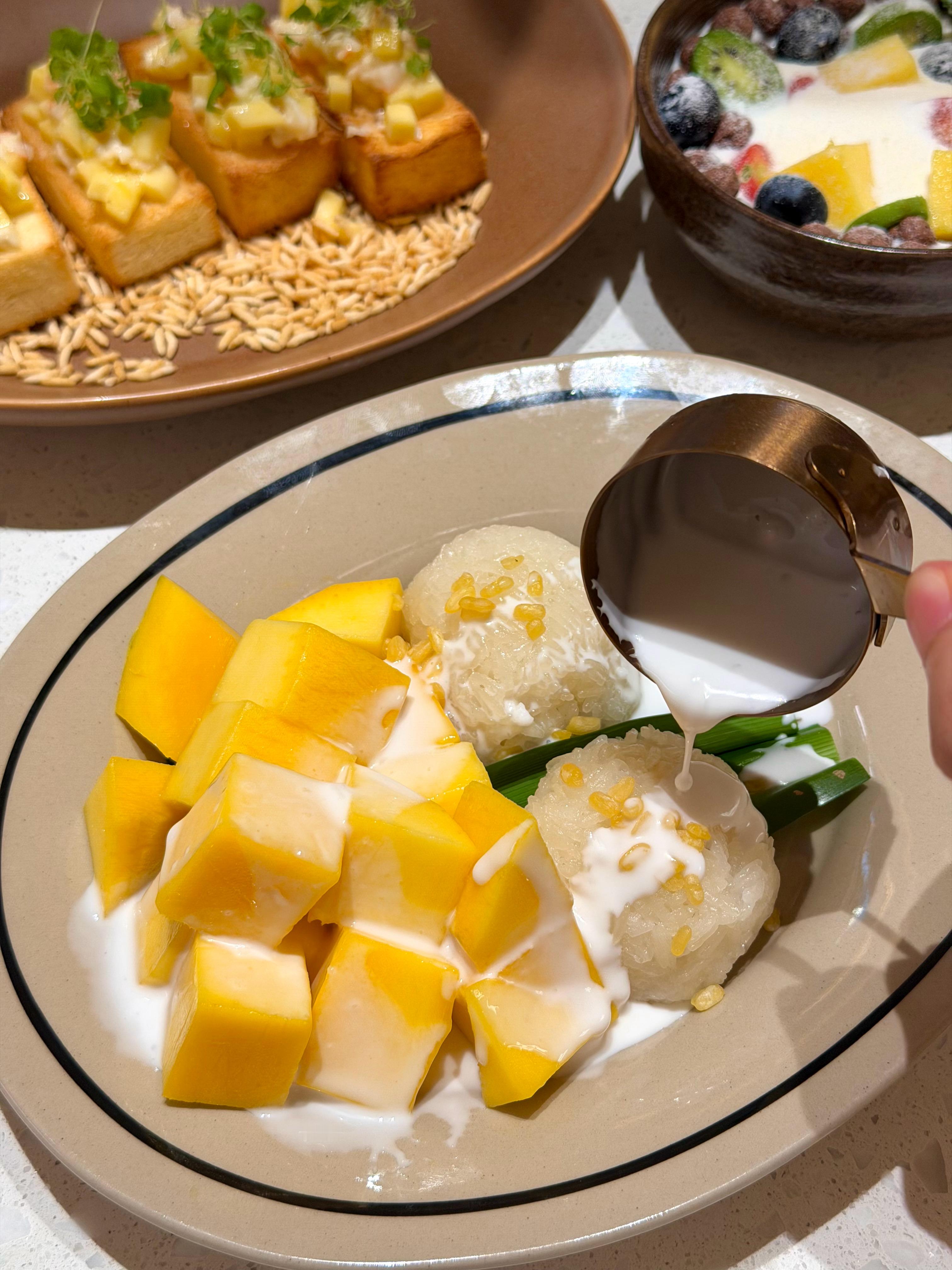 题 南京新店！！会带每一任crush去的漂亮饭南京浦口万汇城新开的全时段西餐🍴
