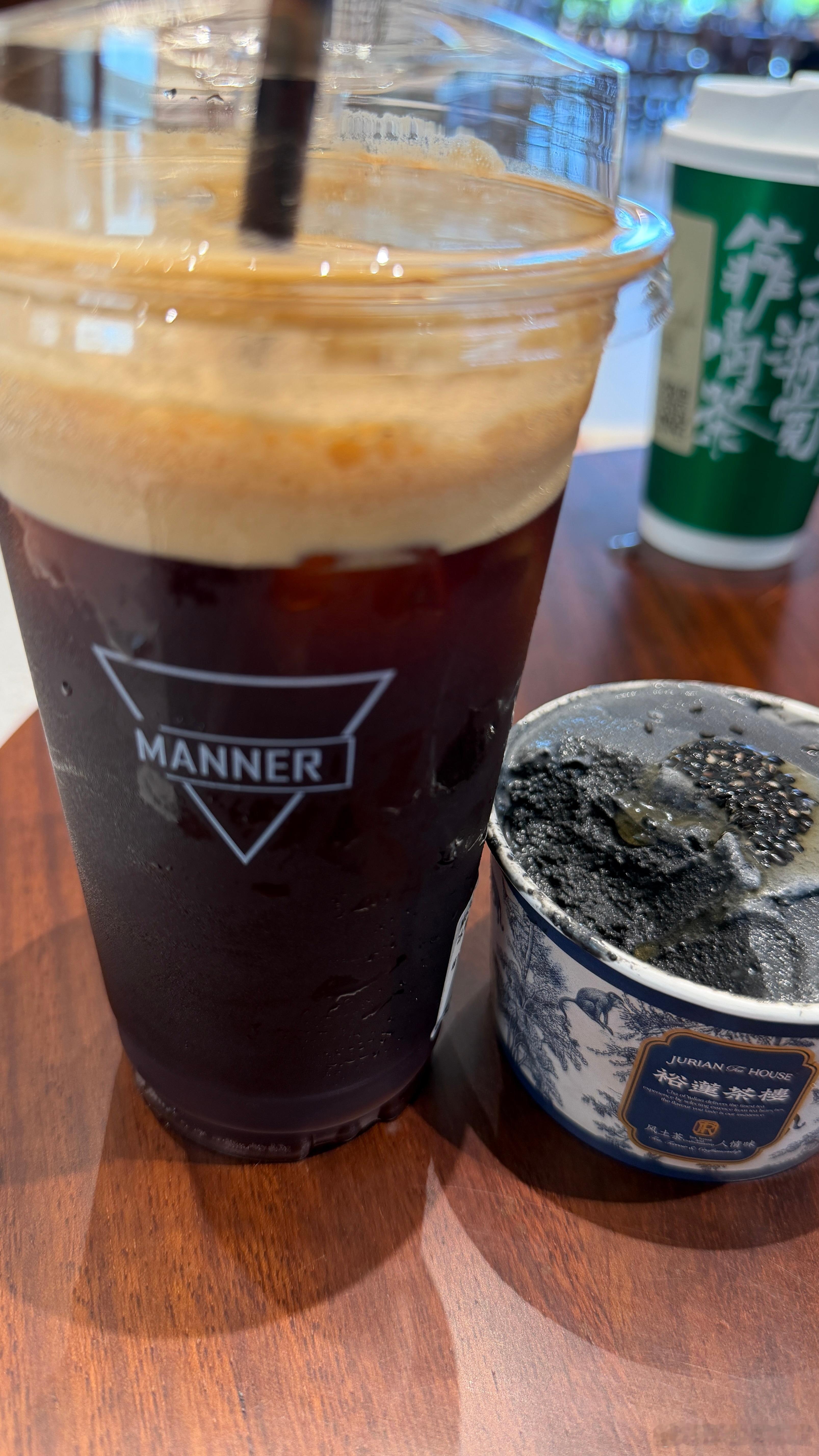 我来万象汇只干一件事manner咖啡