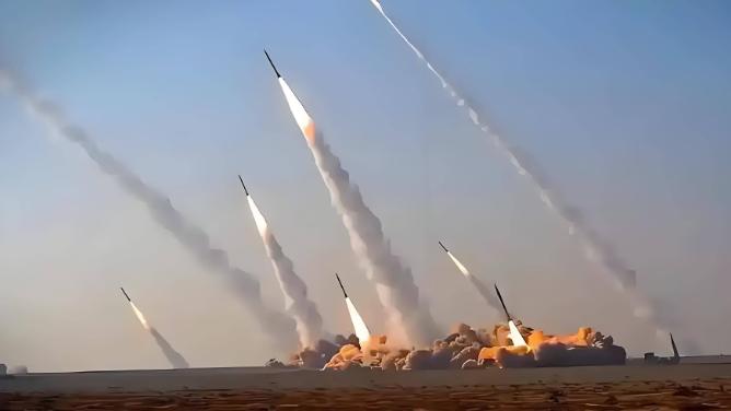 伊朗发布反击目标清单！
4月23日，在美国不断威胁下，伊朗也发布了第二次战争的反