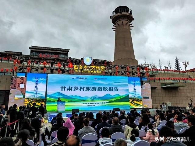 为2025年评定为甲、乙级国家等级旅游民宿颁牌。（图源网络）