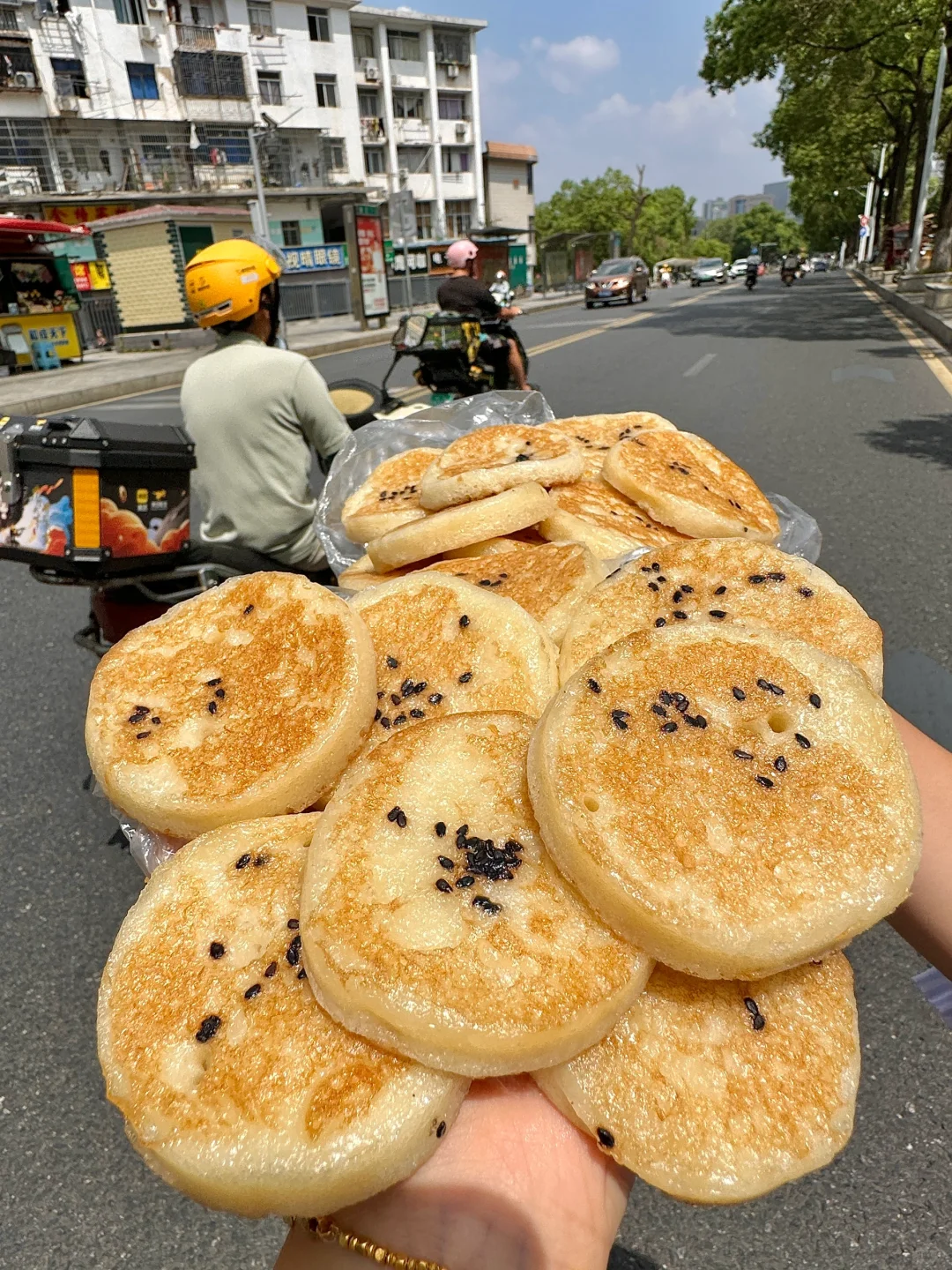 来长沙可以不喝茶颜！但一定要吃这个。。。。