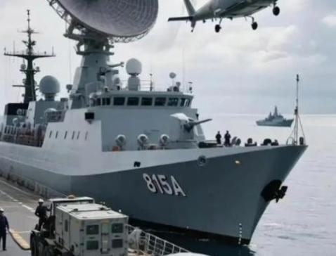 中国815电子侦察船，为何各国不能攻击它，应该说不敢攻击它，这船看上去没啥火力，