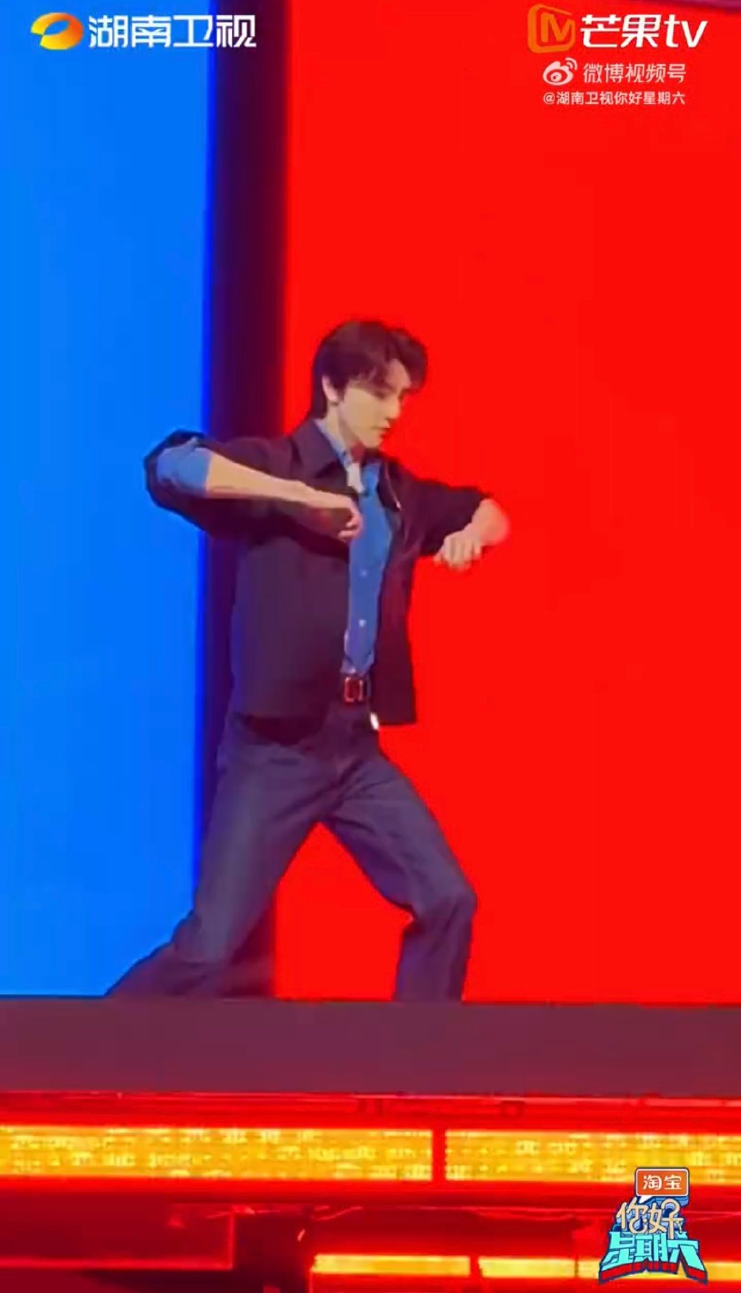 林一[超话]林一跳李羲承进行曲林一跳舞solo直拍好会扭林一跳舞的每一个动作都恰