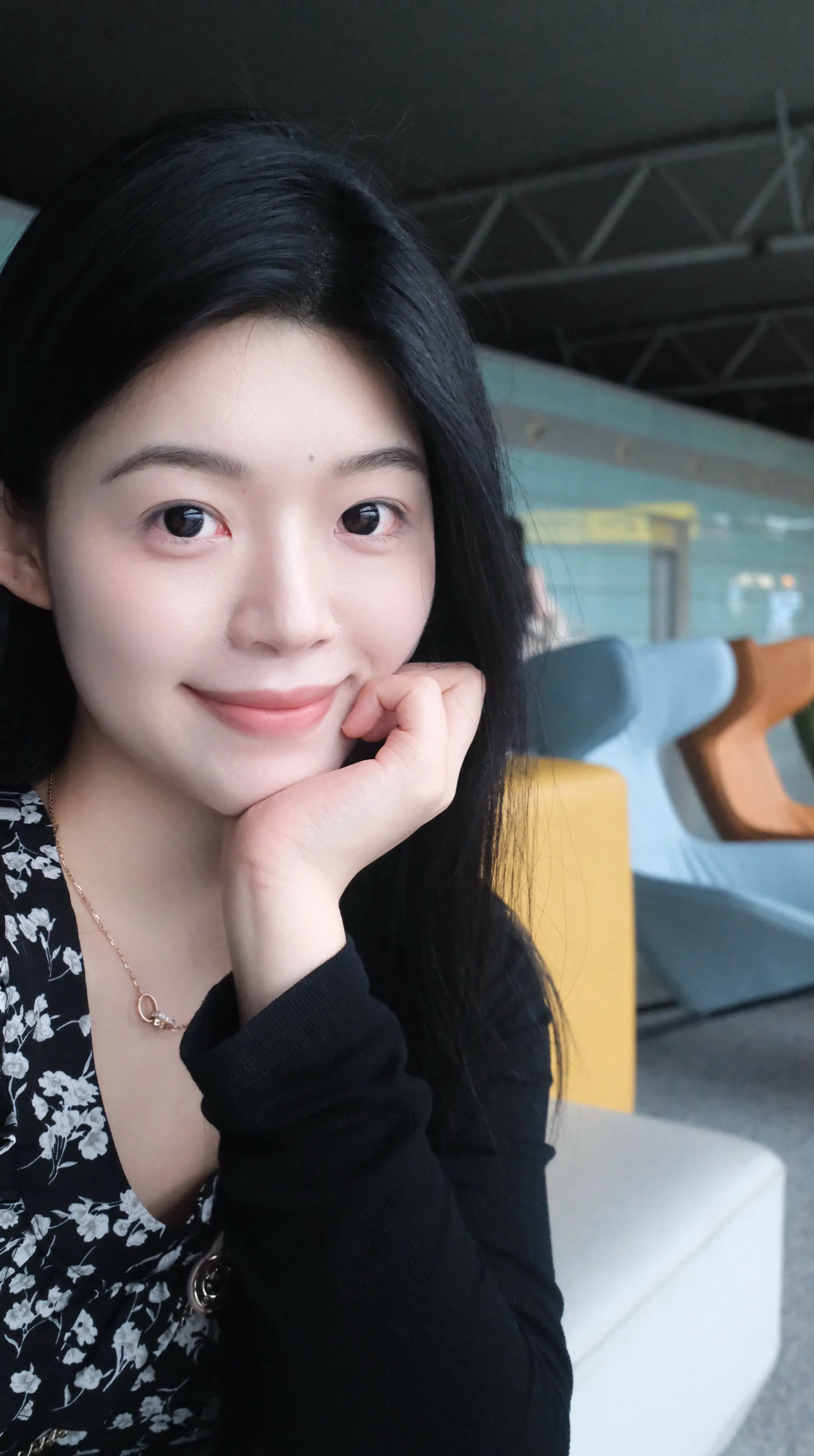 冒失鬼 登机前把两台相机都弄丢了🥹 幸好有好心人拾到 好人一生平安